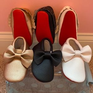 BUNDLE - Red Bottoms - Gold/Black/White Moccasins